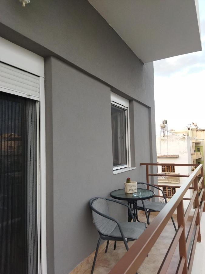 Grey Sense Luxury Apartment Iraklion Buitenkant foto