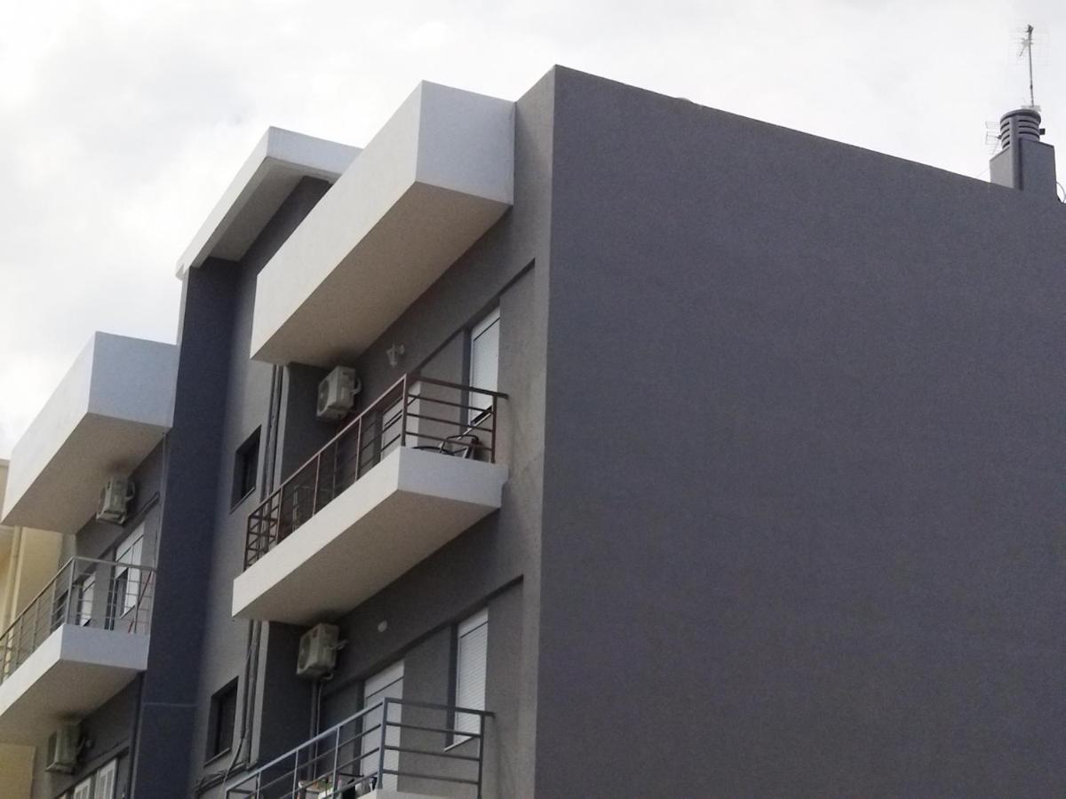 Grey Sense Luxury Apartment Iraklion Buitenkant foto