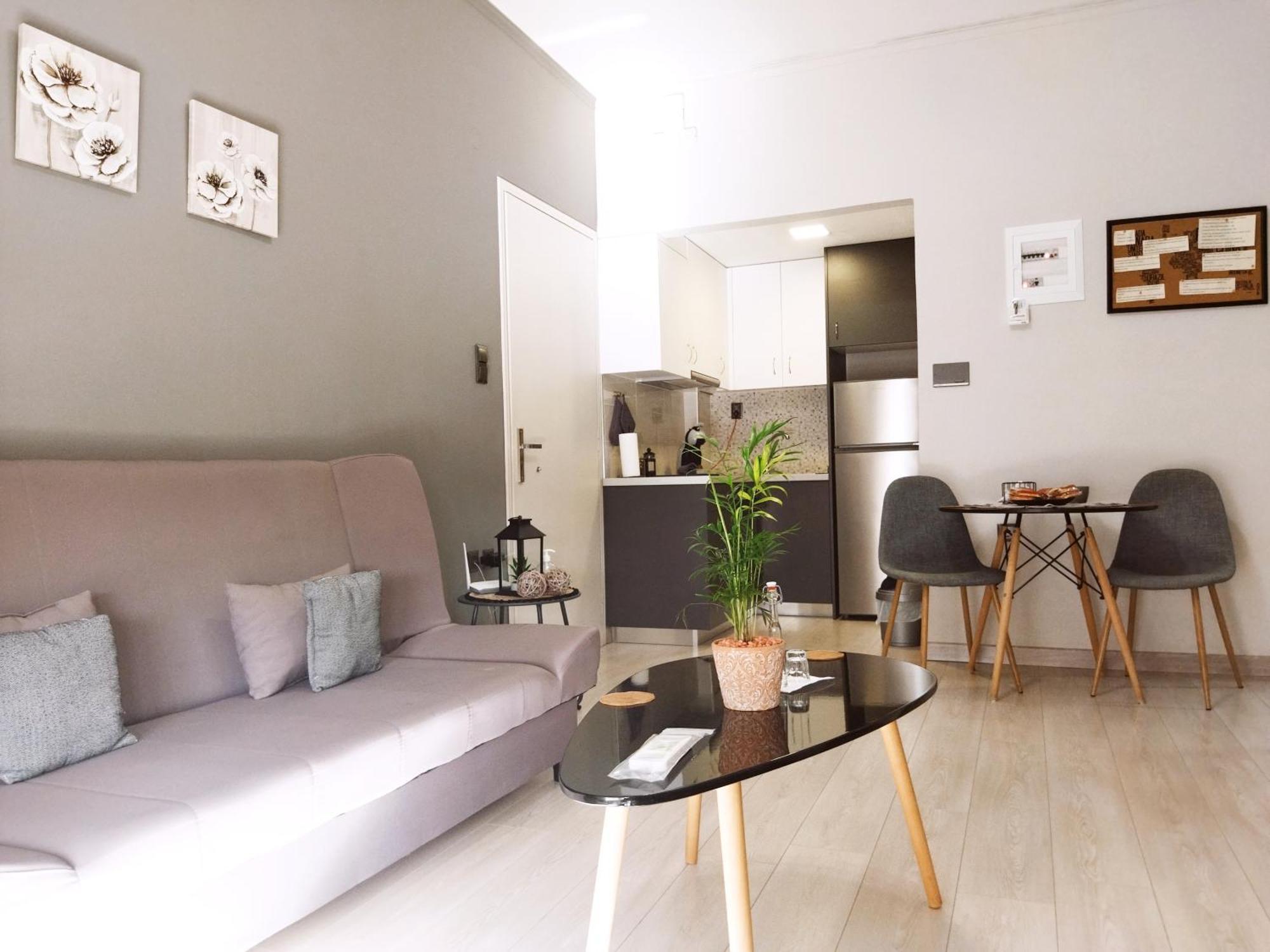 Grey Sense Luxury Apartment Iraklion Buitenkant foto